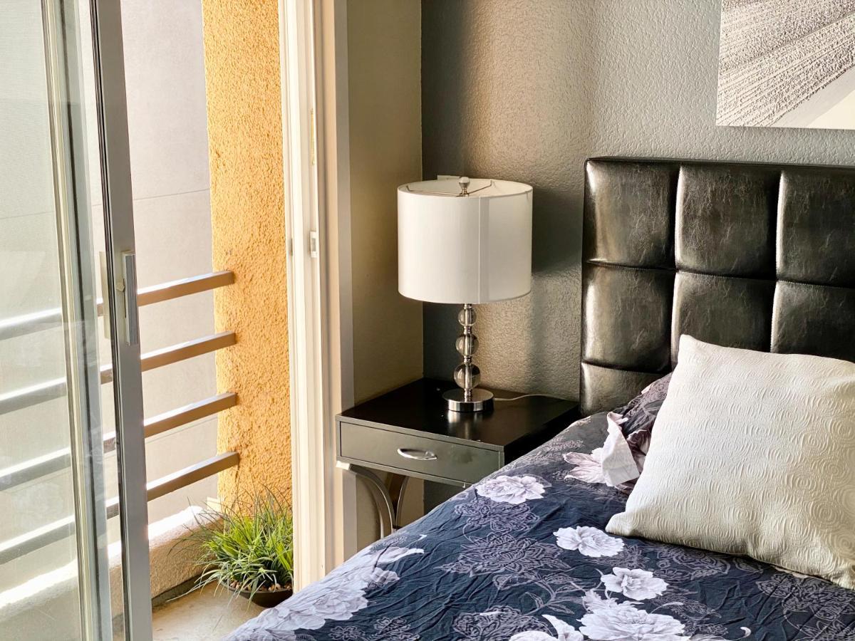 Holywood Hills !!! 2Bed Studio !!! Lägenhet Los Angeles Exteriör bild